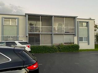 8764 SW 12th St APT 205, Miami, FL 33174