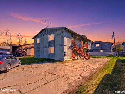 1221 Friendly Ln, Anchorage, AK, 99504