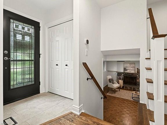 4th image of 417 Meadowhill Rd