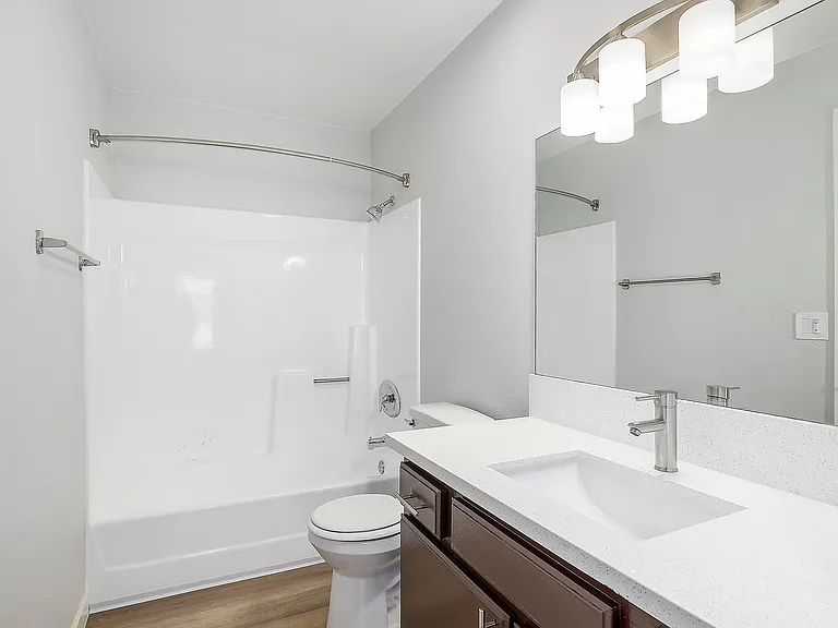 13929 Vanowen St — Photo 19