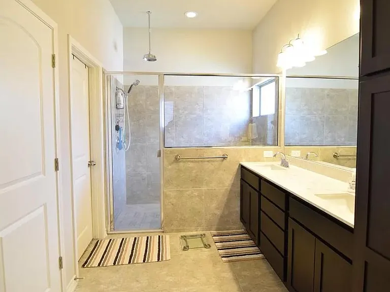 1311 Westwood Hills Blvd — Photo 12