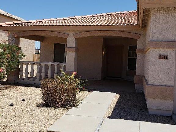 2nd image of 5711 N 74th Ln