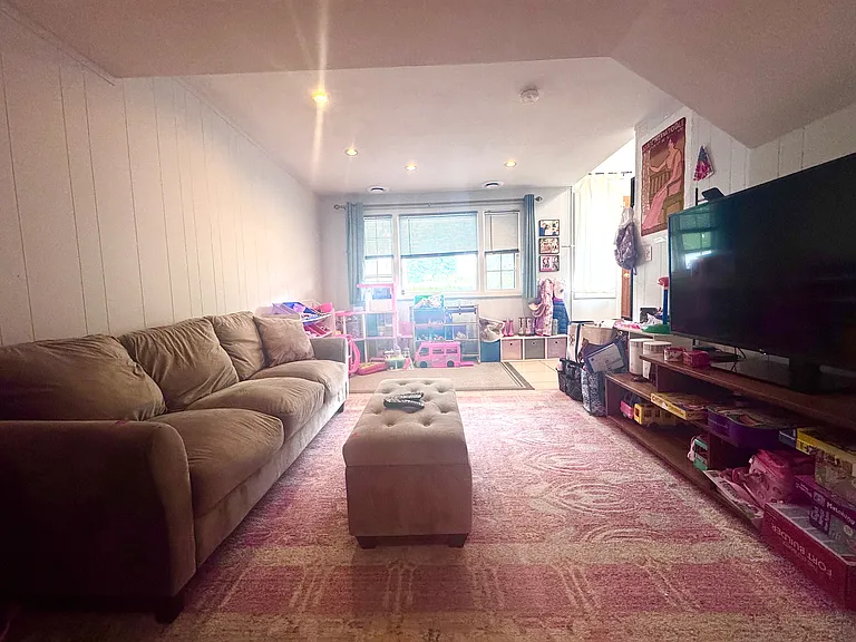 11 Tirrell Cres #11 — Photo 19
