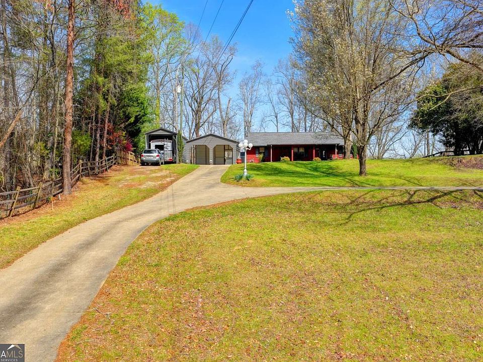 1st image of 3081 Simpson Park Rd