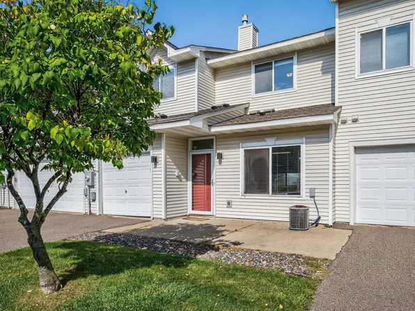 8983 Sawgrass Gln N, Maple Grove, MN 55311