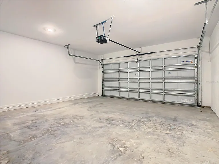 1033 Holden Way — Photo 11