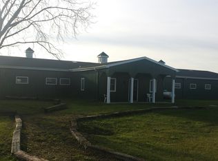 10813 Spring Rd, Garden Prairie, IL 61038