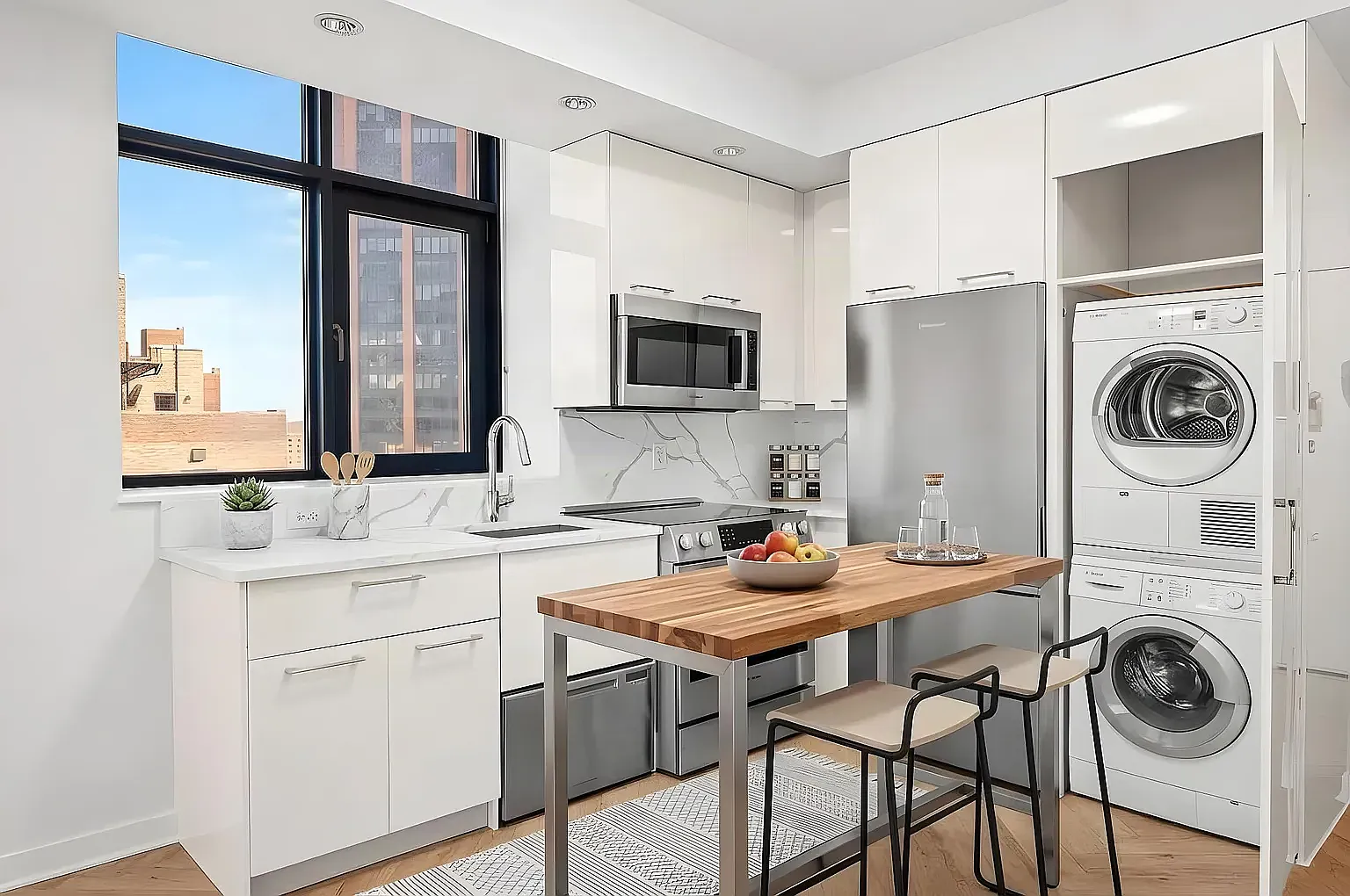 49 East 34th Street — Photo 2