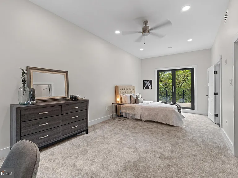 354 Winding Way — Photo 71