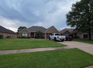 1705 Wales Ln, Bossier City, LA 71111
