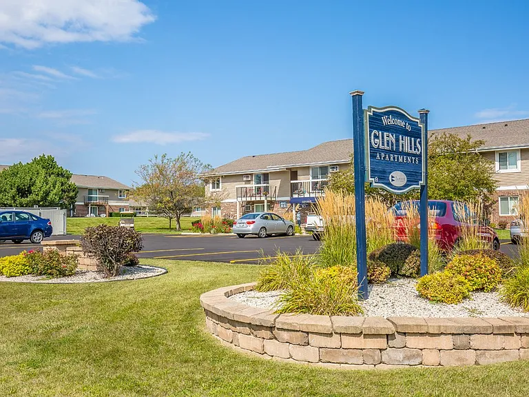 Glen Hills Apartments — Photo 45
