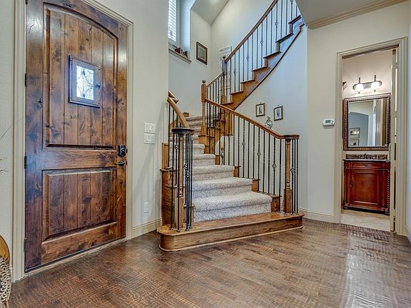4th image of 5011 Empire Way