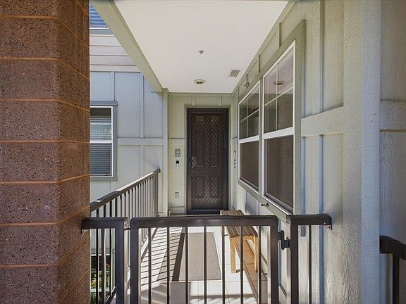 4th image of 14 Leanihi Ln #B204
