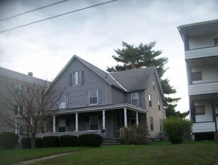 2nd image of 36 -38 Plunkett St