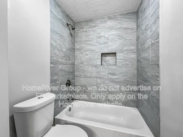 5910 Garden Walk E — Photo 13