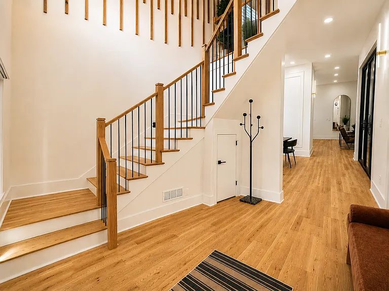 1413 Vaughn St SE — Photo 7