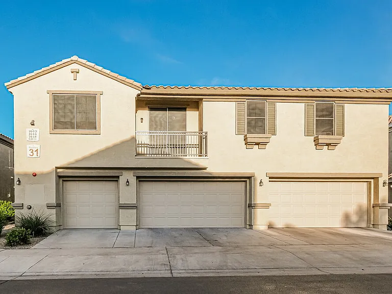 1444 N 80th Dr — Photo 1