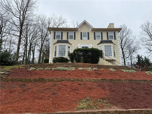 4981 Shallow Ridge Rd NE, Kennesaw, GA 30144