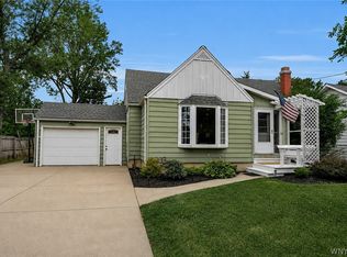 349 Lake Ave, Lancaster, NY 14086