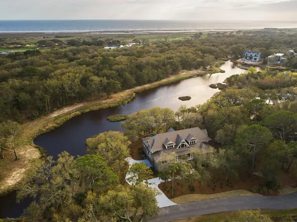 420 Caroline Shores Ln, Kiawah Island, SC 29455