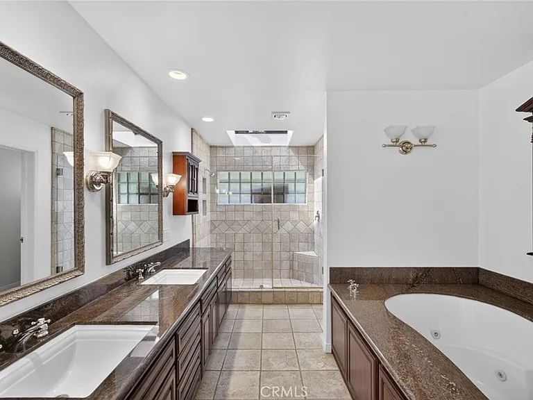 32201 Sea Island Dr — Photo 44