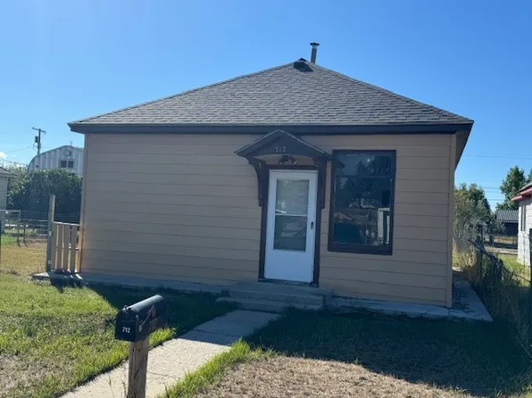 712 Texas Ave, Deer Lodge, MT 59722
