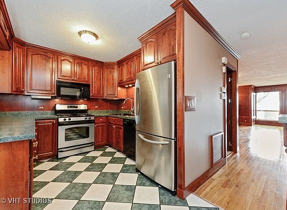 4th image of 5400 S Hyde Park Blvd APT 11C