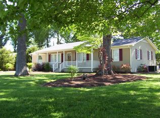 5335 Vickrey Chapel Rd, Jamestown, NC 27282