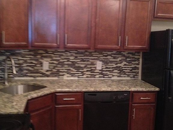 4th image of 1843 N Willington St #2