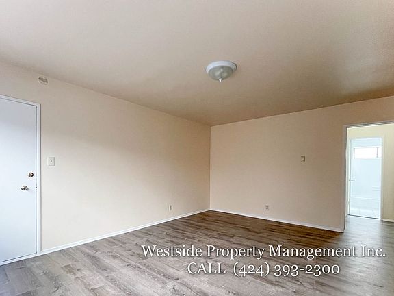 2nd image of 1823 Colby Ave #2