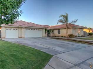 551 Mesquite St, Imperial, CA 92251