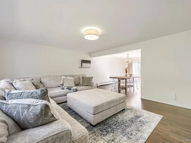 31 Gleason Dr — Photo 6
