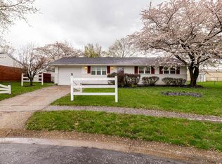 2035 Arapaho Dr, Circleville, OH 43113