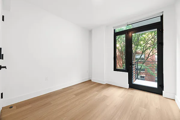 Rented by REAL New York | media 14