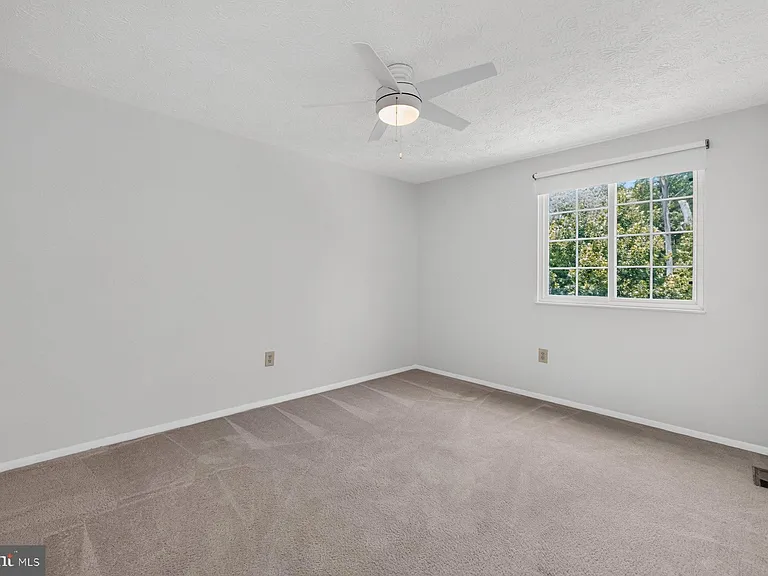 4009 Shallow Brook Ln — Photo 14