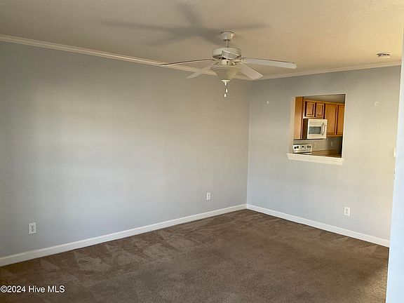 2nd image of 105 Bridgewood Drive