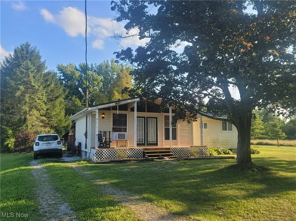 1014 Cinnamon Dr S, West Salem, OH 44287