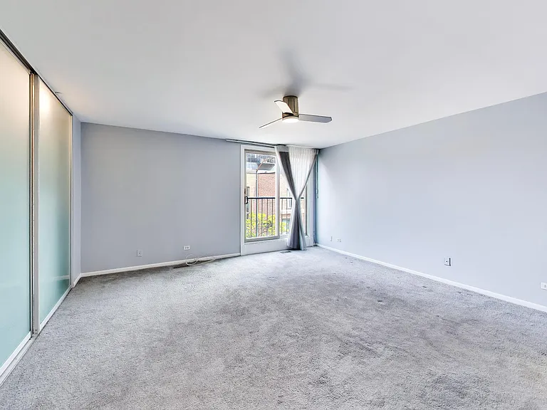 171 W Goethe St #B — Photo 23