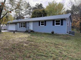 N2089 Shadow Road, Waupaca, WI 54981