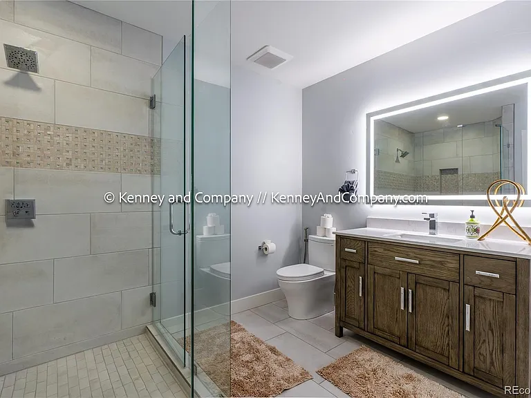 6438 Farthing Dr — Photo 36