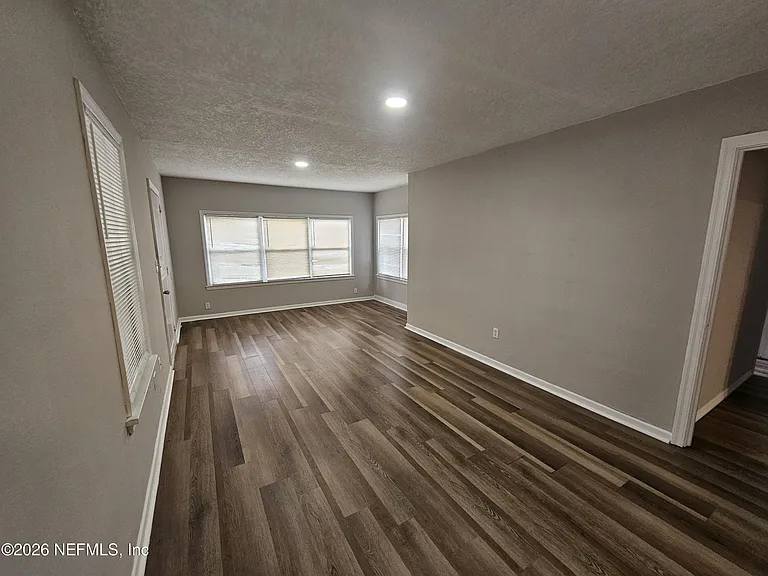 3019 Imperial St — Photo 8