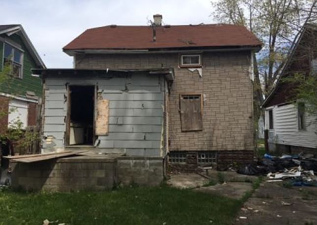 2nd image of 13680 Tacoma St
