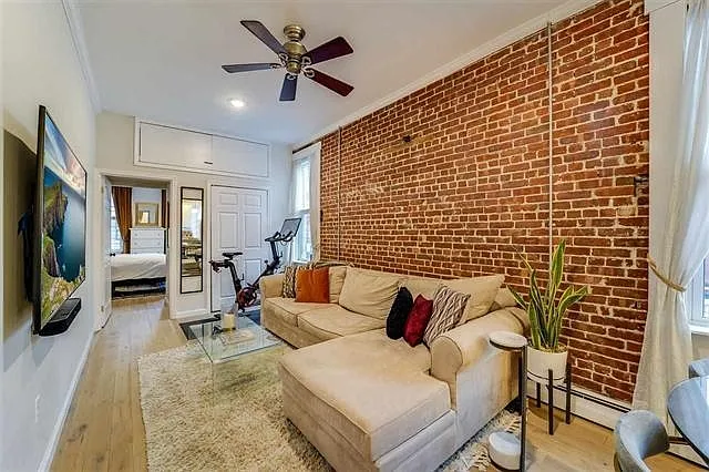 841 Willow Ave #2-L — Photo 5