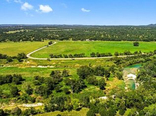 11 Chimney Valley Rd, Blanco, TX 78606