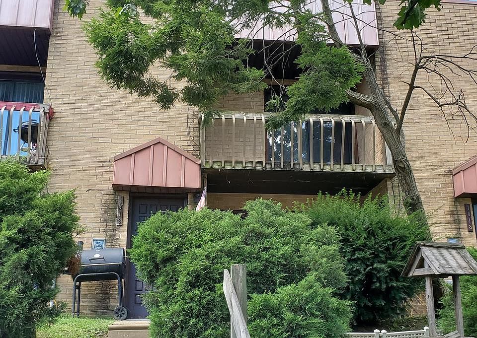 1st image of 7516 Roosevelt Blvd
