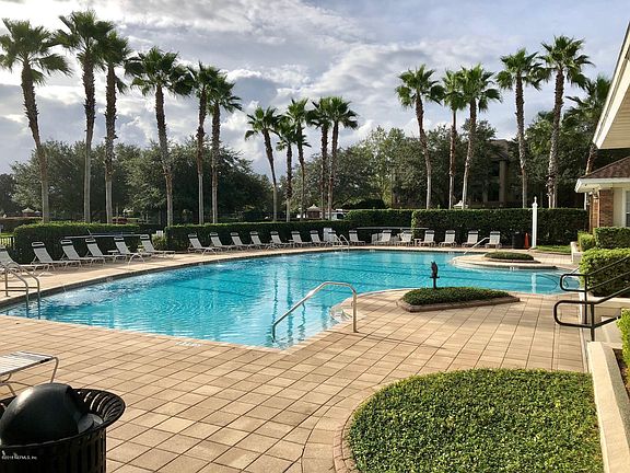 3rd image of 7801 Point Meadows Dr Unit 5408