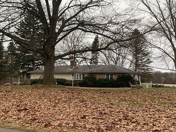 2nd image of 3300 Wellman Rd