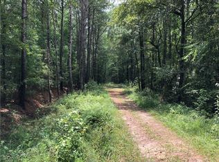 221 Paddock Ln, Brunswick, GA 31523