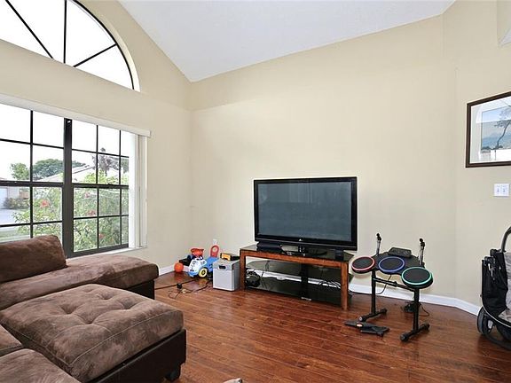 5th image of 13445 Beloit Woods Ln