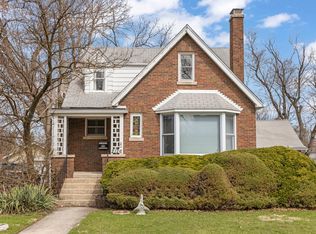 2126 Maple Rd, Homewood, IL 60430